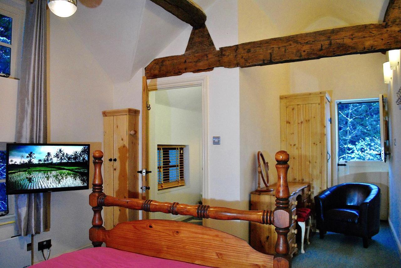 Villa Squirrel Barn Milwich Exterior foto